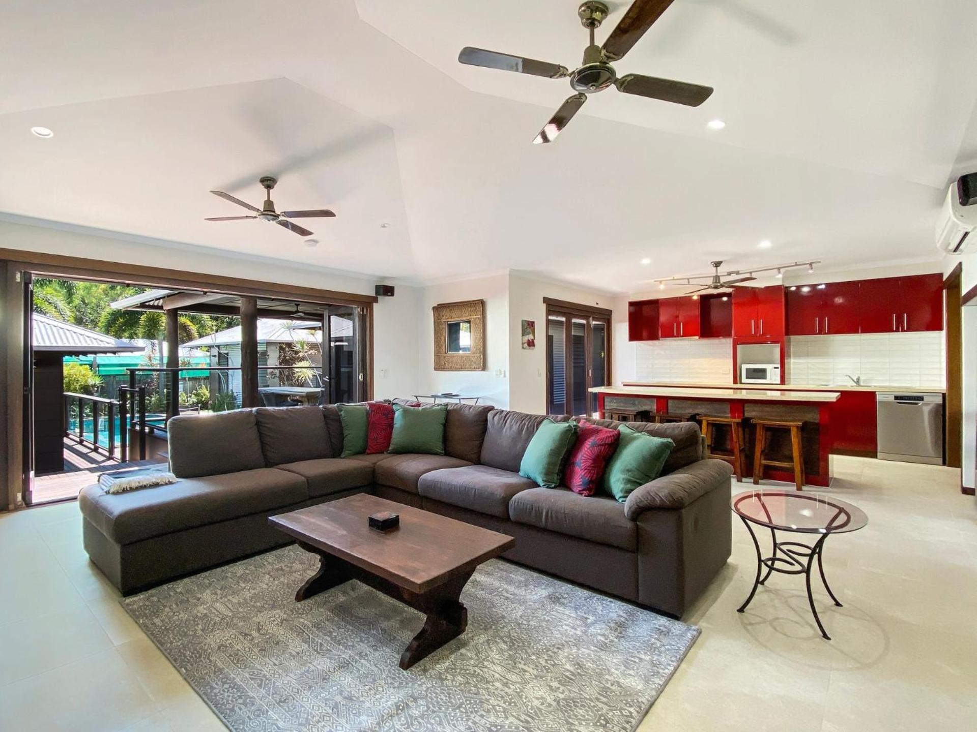 Banyak Villa Horseshoe Bay Exterior photo